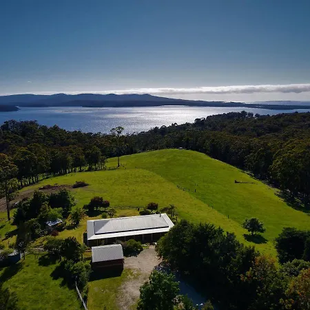 Farm Stay & Iconic Water Views - 32 Zachary Drive Mallacoota Exterior photo