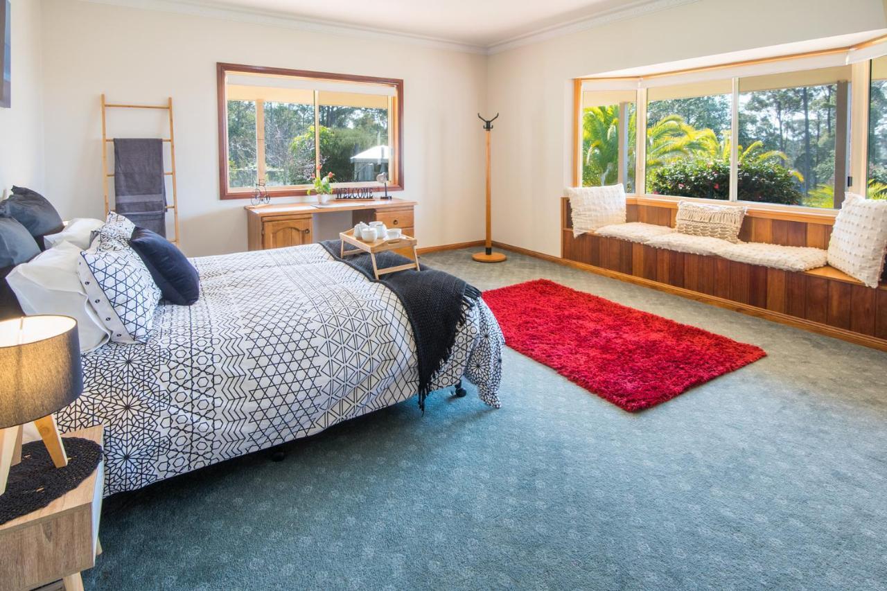 Farm & Iconic Water Views - 32 Zachary Drive Mallacoota