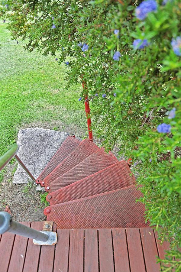 Farm & Iconic Water Views - 32 Zachary Drive * Mallacoota