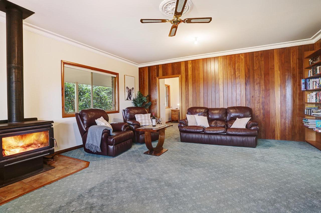 Farm & Iconic Water Views - 32 Zachary Drive Holiday home