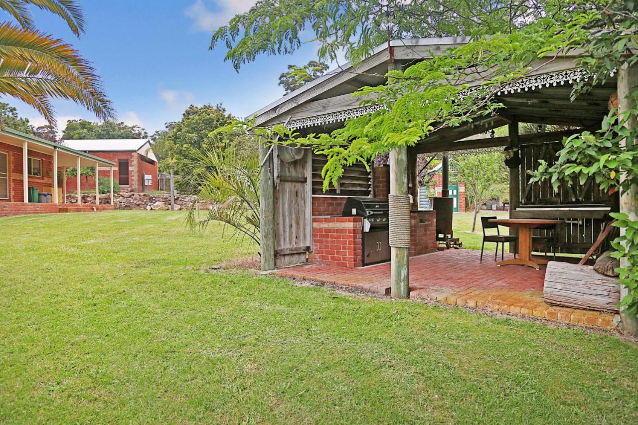Farm & Iconic Water Views - 32 Zachary Drive * Mallacoota