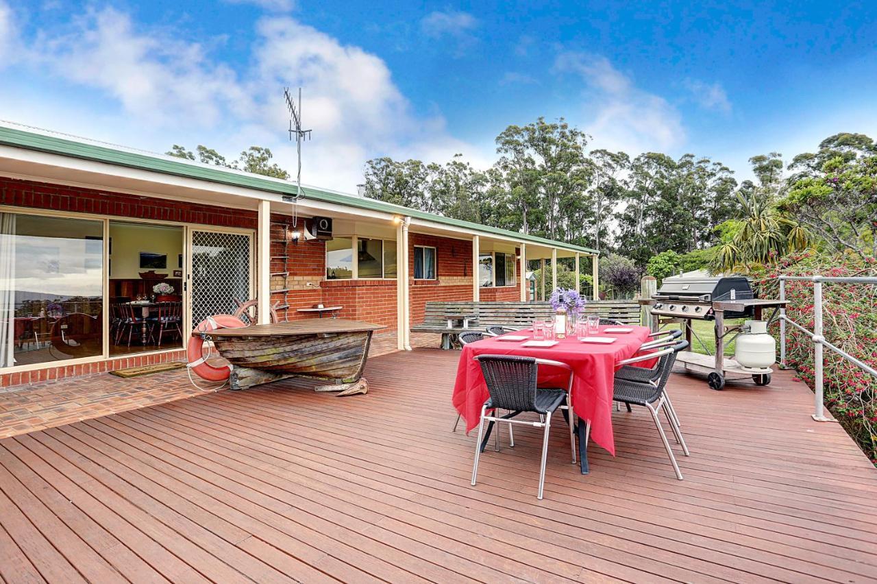 Holiday home Farm & Iconic Water Views - 32 Zachary Drive