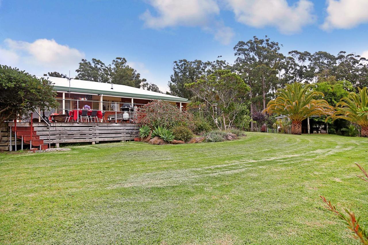 Farm & Iconic Water Views - 32 Zachary Drive